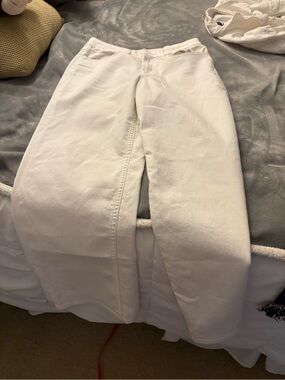 Old Navy White Straight-Leg Jeans
